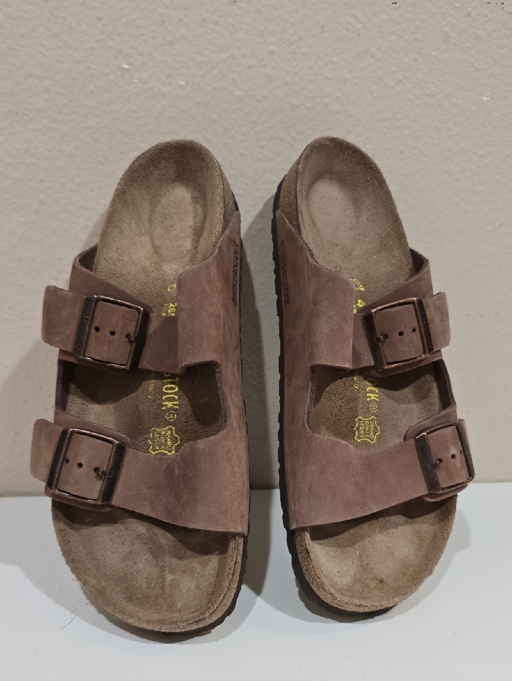 🌴Birkenstock Two-Buckle Suede Sandals in Brown